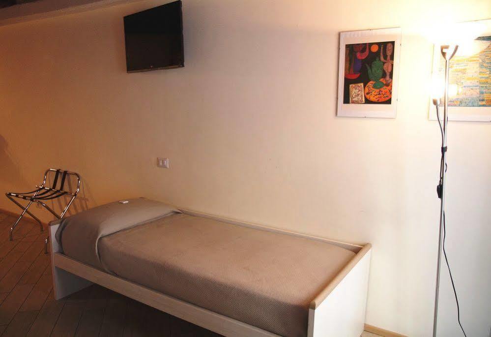 B&B Home Sweet Home Bergamo Esterno foto